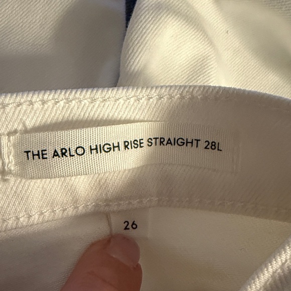 Denim Forum | Arlo High Rise Straight 28L Jeans - Picture 6 of 11